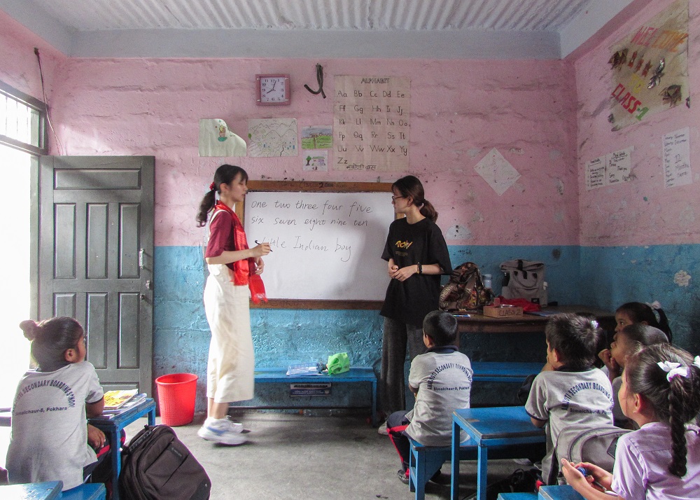【ネパール】壮大なヒマラヤ地域のポカラで教育プログラム